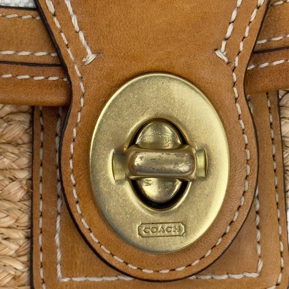 Coach Straw Summertime Clutch Wristlet Bag Natural Leather Trim Turnlock Coastal - Picture 8 of 16